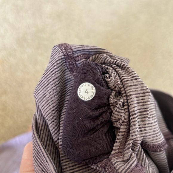 Lululemon align leggings - Picture 3 of 3